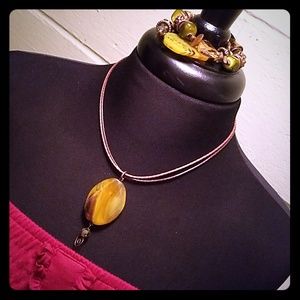 3pc natural stone and pearl set